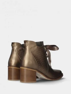 Botim Castanho De Salto Para Mulher Sara 22