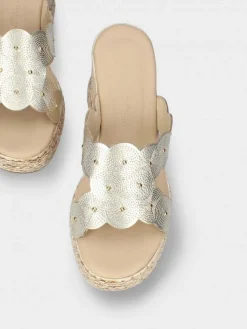 Chinelo Dourado De Cunha Alta Para Mulher Paula 01