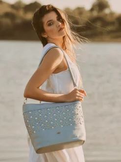 Mala Azul Para Mulher Brasilia01