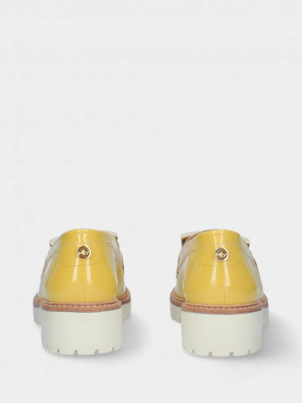 Mocassim Amarelo Para Senhora Raquel 12