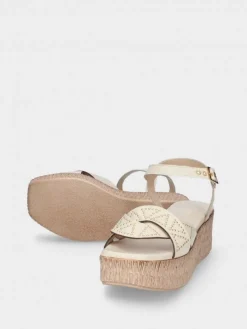 Sandalia Branca Com Cunha Para Mulher Debora 10