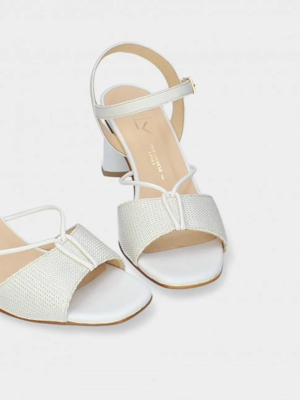 Sandalia Brancas Para Mulher Valentina 19