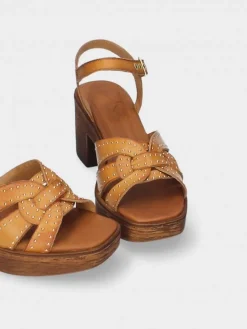 Sandalia Camel Compensada Manuela 02