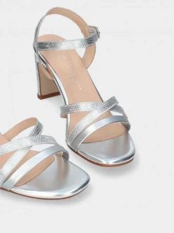 Sandalia Prateada Para Cerimonia Camila45