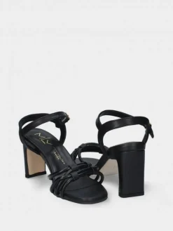 Sandalia Salto Alto Preta Camila 41