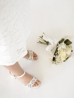 Sandalia Salto Medio Branca Margarida 05