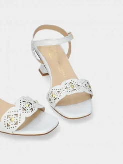 Sandalia Salto Medio Branca Margarida 05