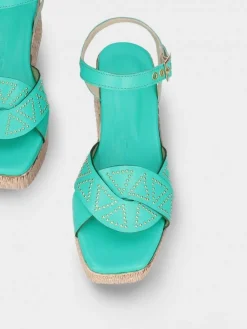 Sandalia Turquesa Com Cunha Para Mulher Debora 10