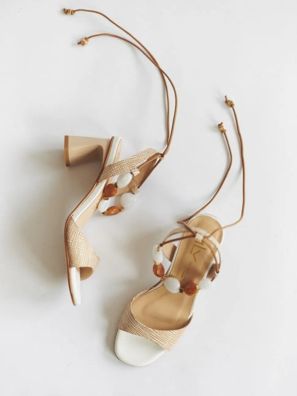 Sandálias Bege Para Mulher Valentina01