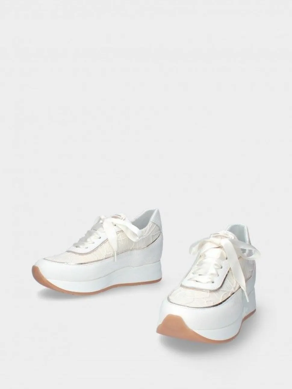 Sapatilha Branco Com Cunha Interior Para Mulher Alice 38