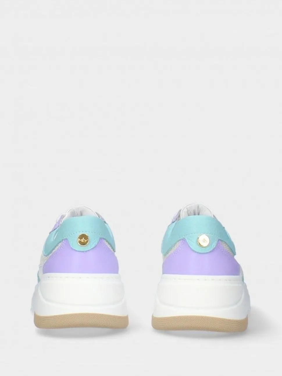 Sapatilha Turquesa Com Cunha Para Mulher Benedita 01