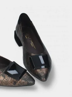 Sapato Castanho Raso Lea 68