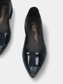 Sapato Preto Raso Lea 68