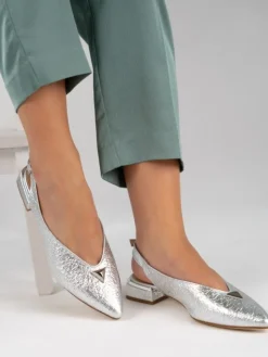 Sapato Salto Raso Prateado Lea 65