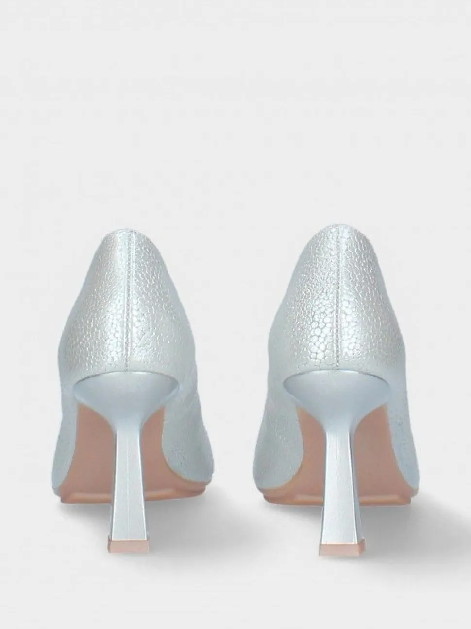 Sapato Stiletto Prateado Salto Alto Luisa 01